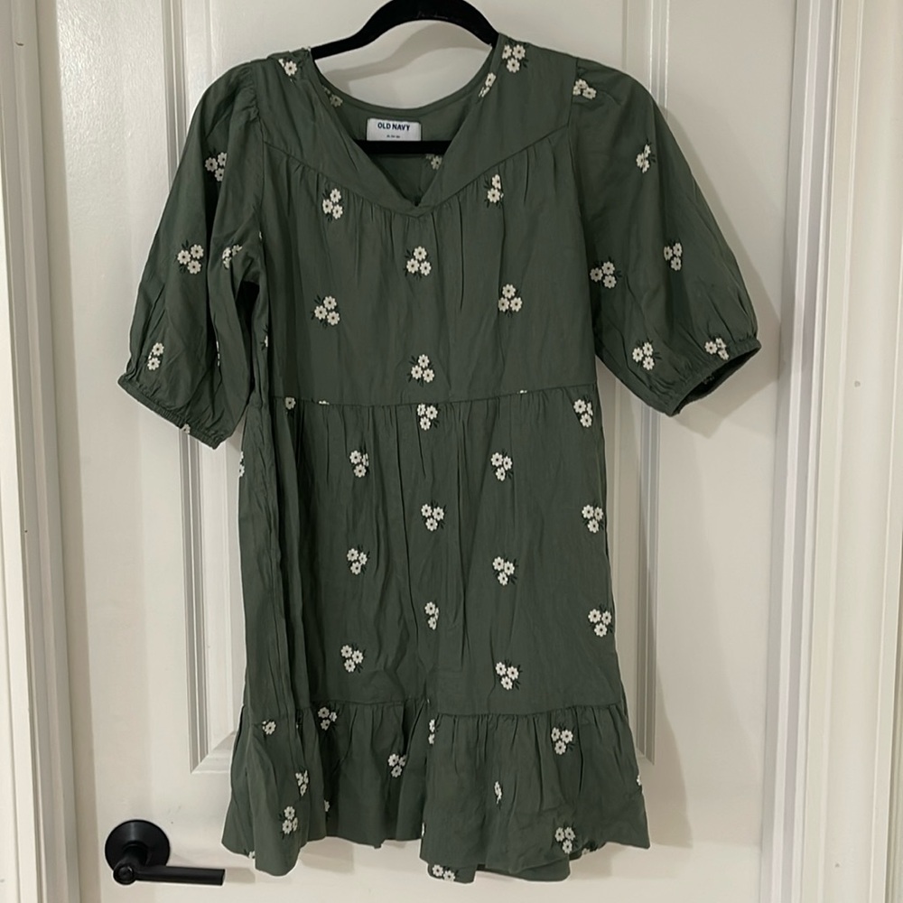 Puff sleeve tiered floral print swing dress